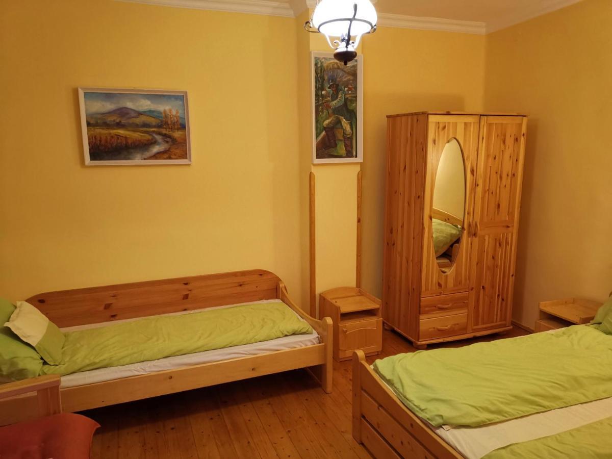 Viktor Vendeghaz Apartment Токай Екстериор снимка