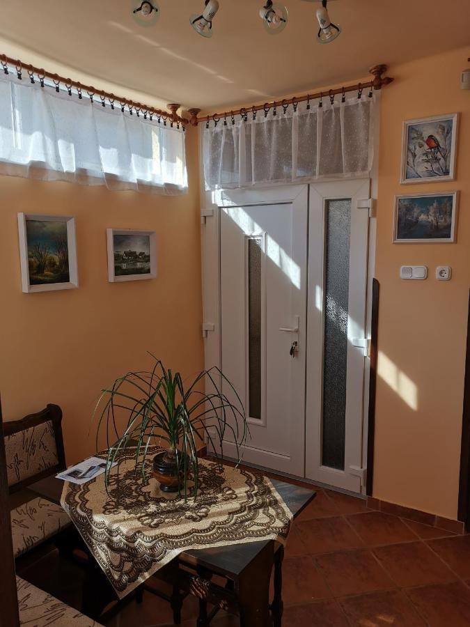 Viktor Vendeghaz Apartment Токай Екстериор снимка